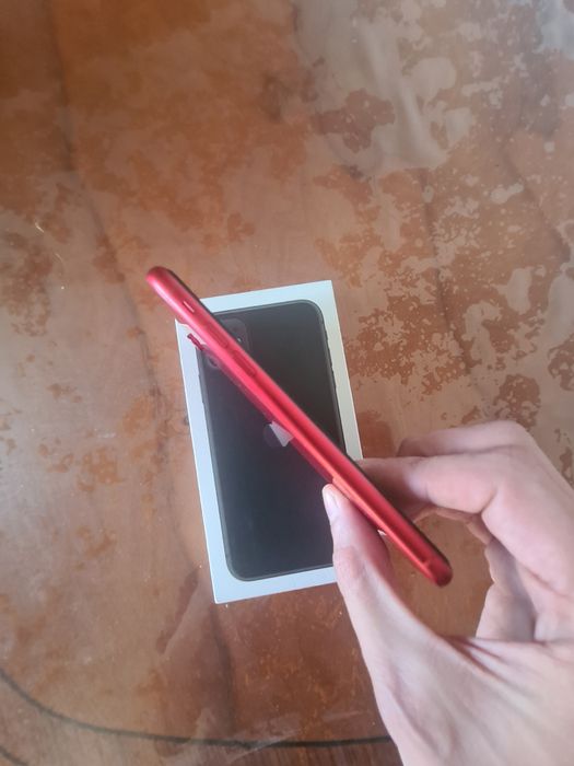 Продам iphone xr 64gb