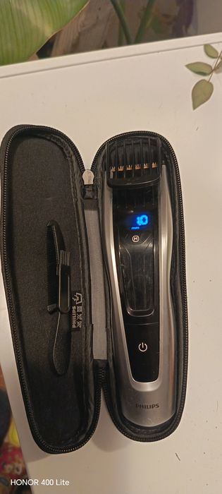 Mașina de tuns Philips