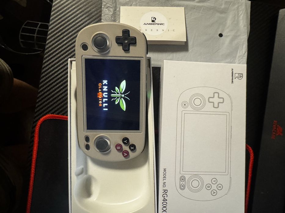 Anbernic RG40XX-H – КАТО НОВА