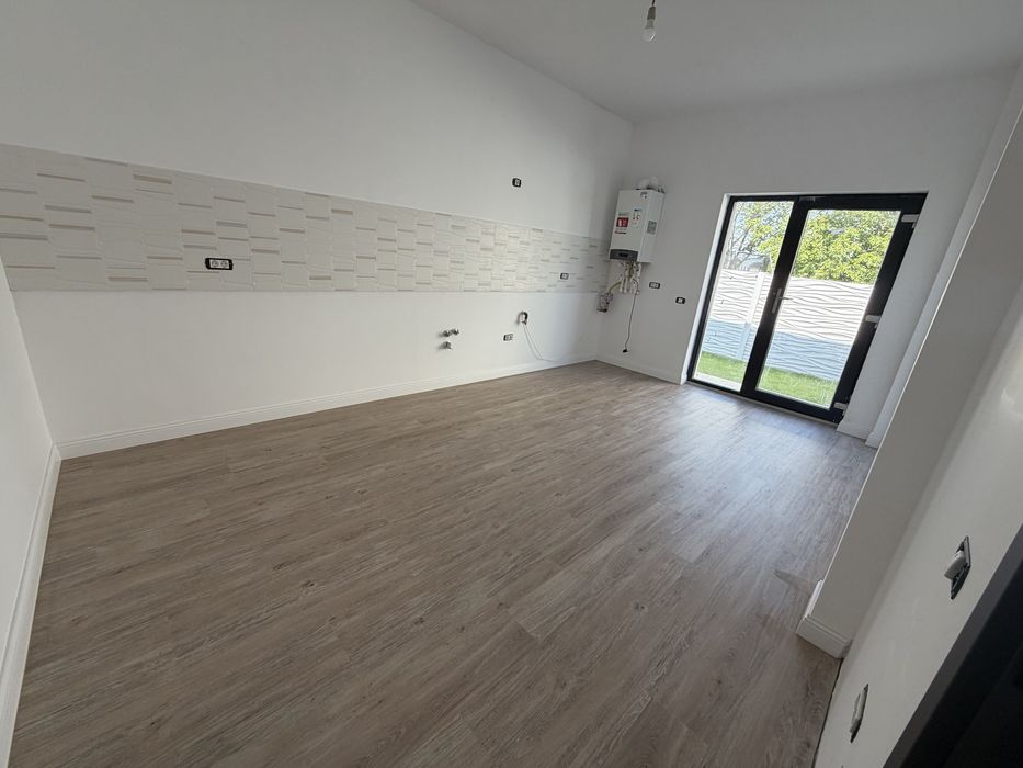 Individuala 4 Camere Teren 330 mp