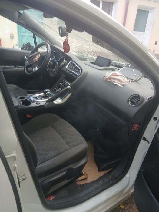 PEUGEOT 308 2013 — imagine 2