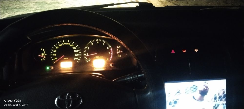 Продам Тайота Авенсис 98 года