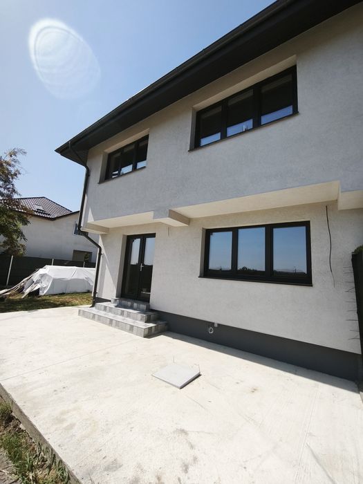 Casă în Măgurele eficienta energetic, 3 dormitoare, 3 bai, bucătărie închisă