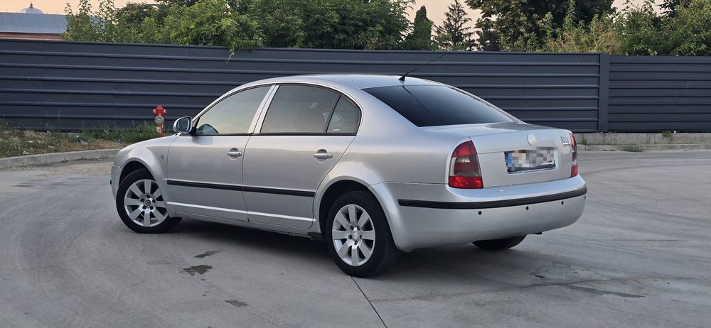 Skoda Superb 1.9 TDI 116 Cp Unic Proprietar 2009 Stare Deosebită