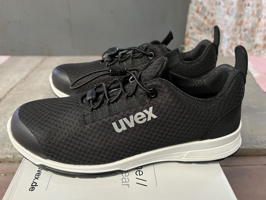 Vand pantofi Uvex marimea 42