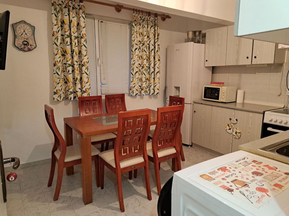 Дава се под наем Тристаен апартамент в Ямбол, Аврен - 64 кв.м за 204 € - Снимка #10