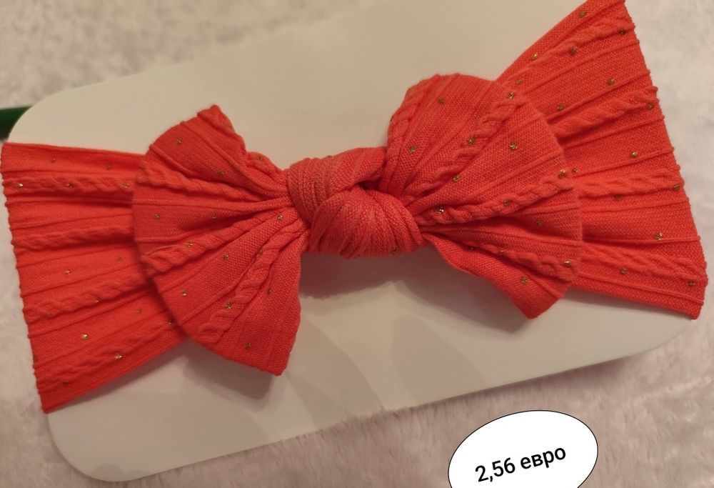 Нежни бебешки ленти за глава