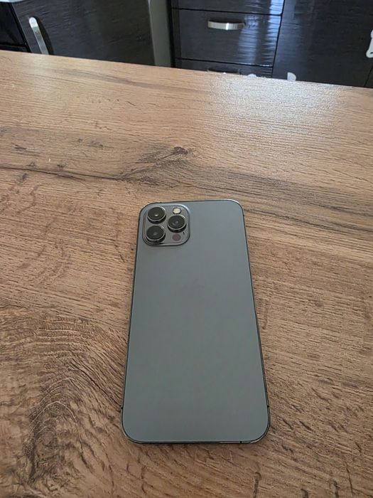 Продам IPhone 12 pro max 512 gb