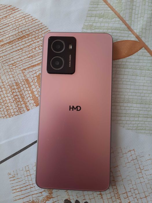 Продавам телефон HMD PULSE
