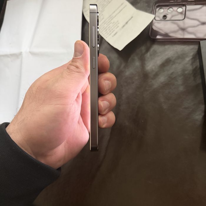 Samsung s24 перфектен