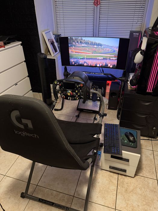 Sim Racing setup Thrusmaster