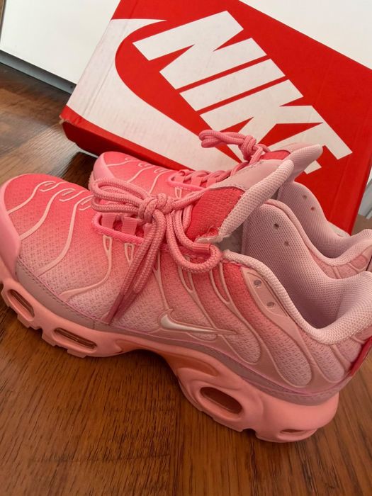 nike airmax tn roz 38 potrivit 37