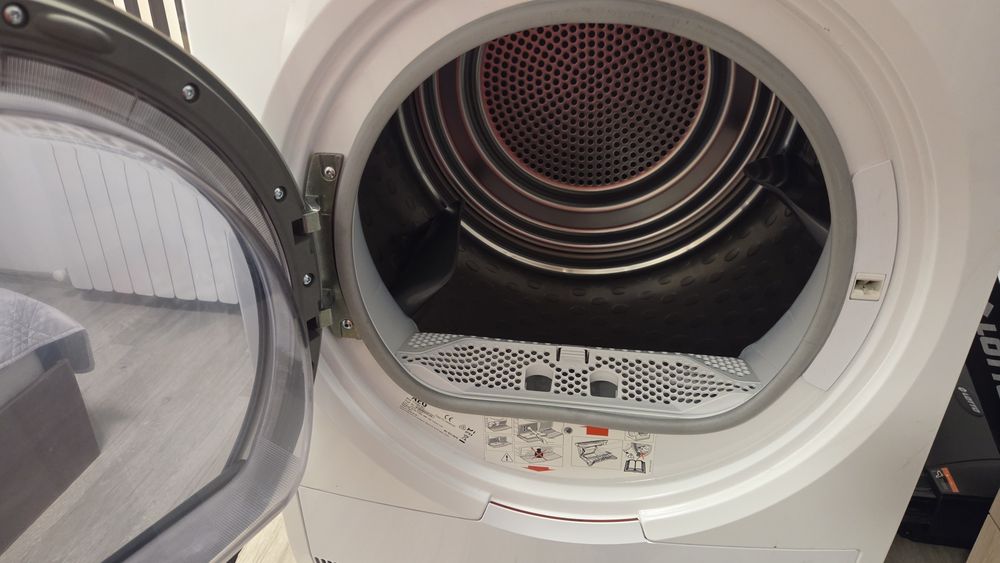 Сушилня с термопомпа AEG 7000 Series Lavatherm SensiDry (8 ka)