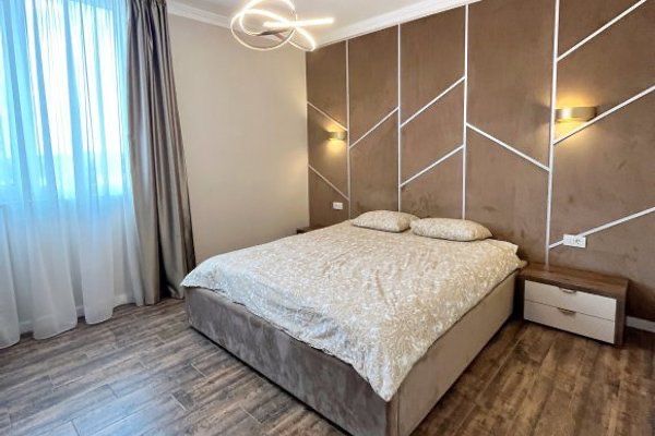 Apartament modern 3 camere, bloc Campeador, zona Badea Cârțan, mobilat + parcare subterana