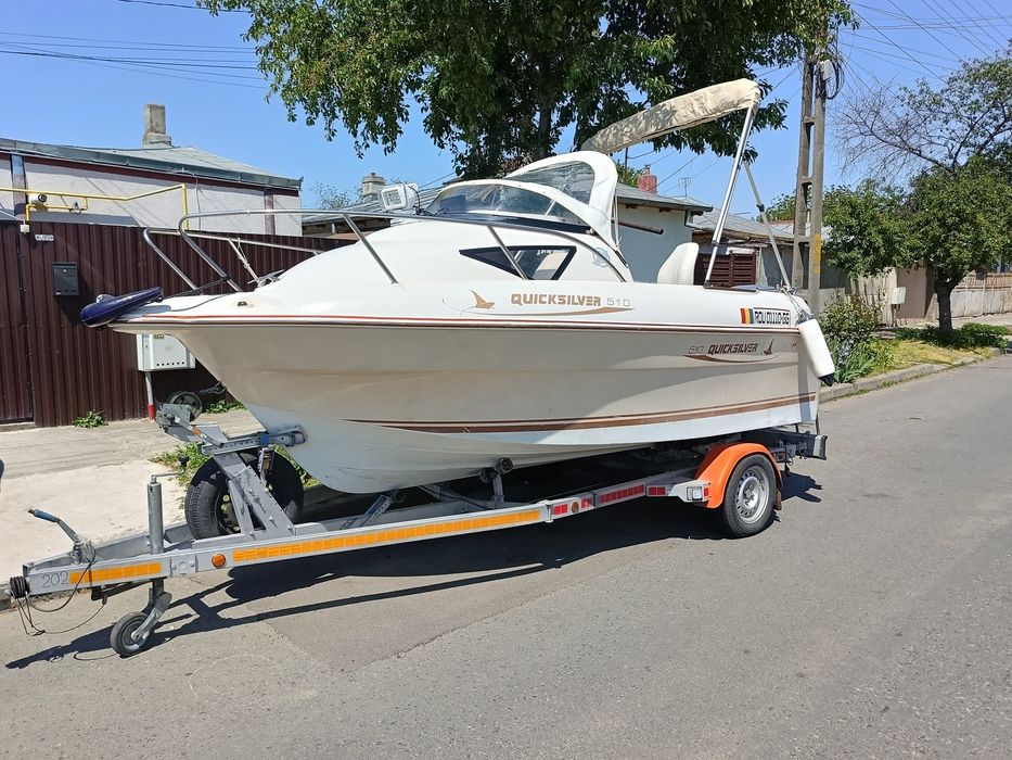 Quicksilver 510 cruiser ,motorizare 90 cp