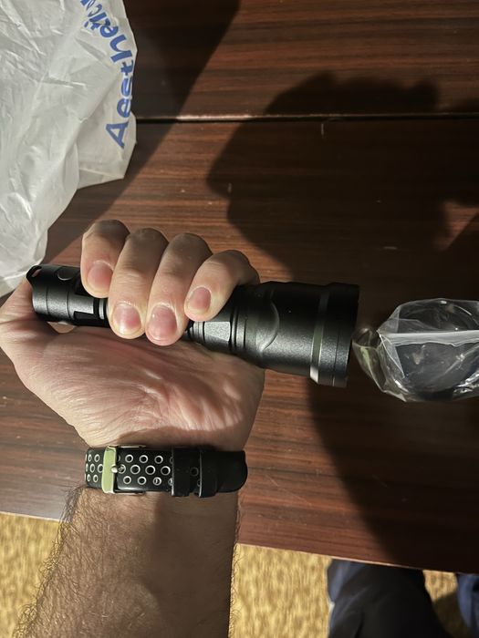 Далекобоен колиматорен фенер за лов Lightmaster