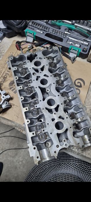 Голова 1.8 Веста Иксрей