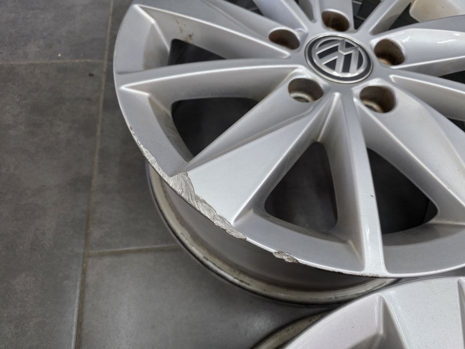 Джанти 15 - Volkswagen Golf,  Caddy,  Touran