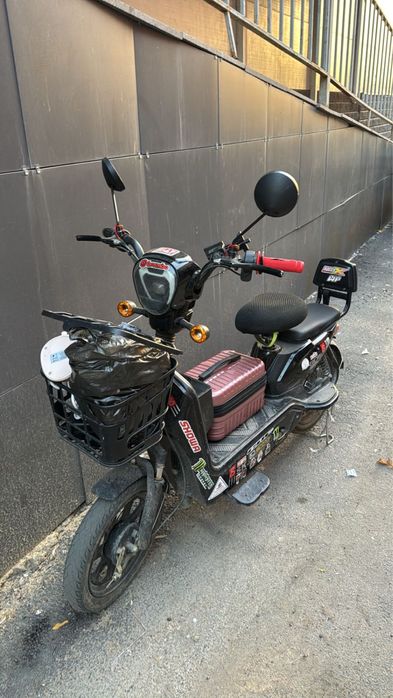 Скутер ск8 сатылады!