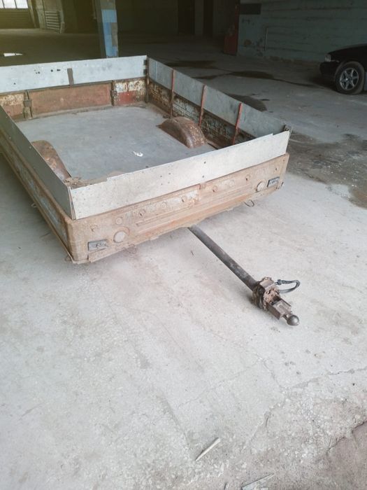 Продам прицеп 350000