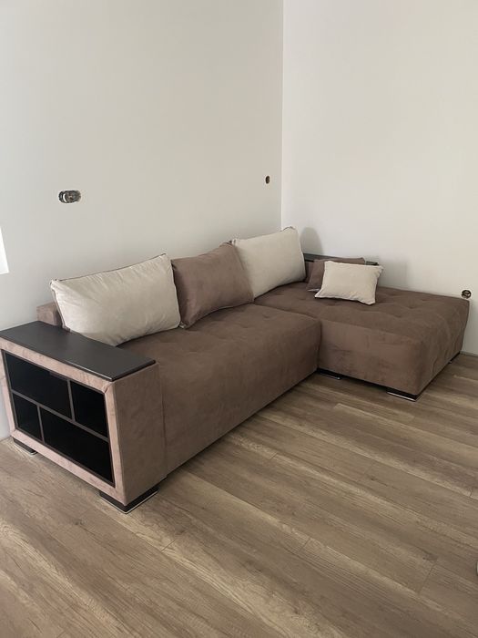 Нов ъглов диван Мелвин спринг S