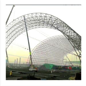 Naves Tom Parnik quramiz