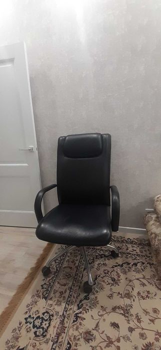 Кресло кожаный 65000 тг