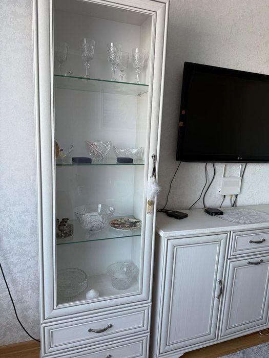 Продам  прекрасную стенку