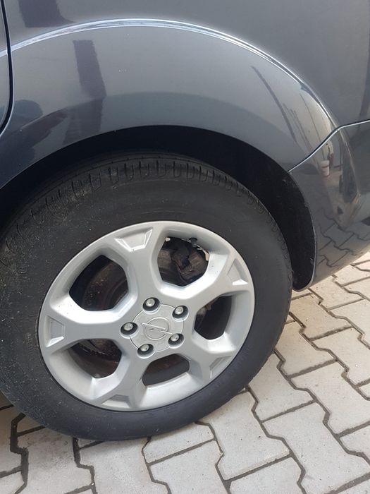 Jante roti vară 5x110 opel cu anvelope Pirelli continental 205 60 r16