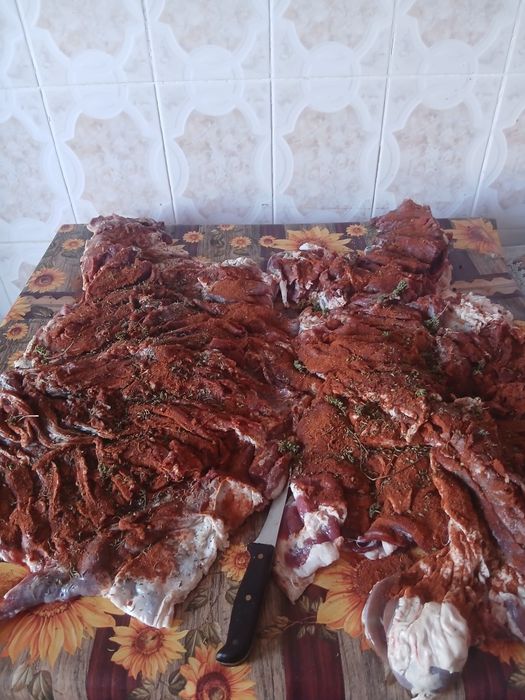 Pastrama de berbecut