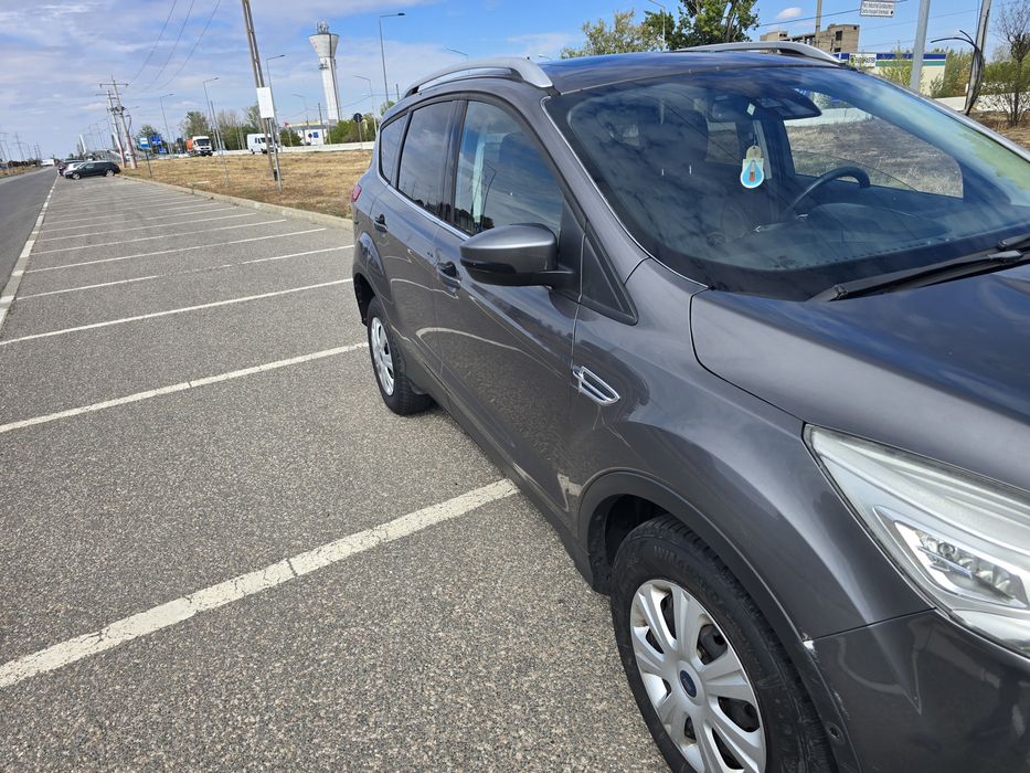 FORD Kuga 2013 — imagine 2