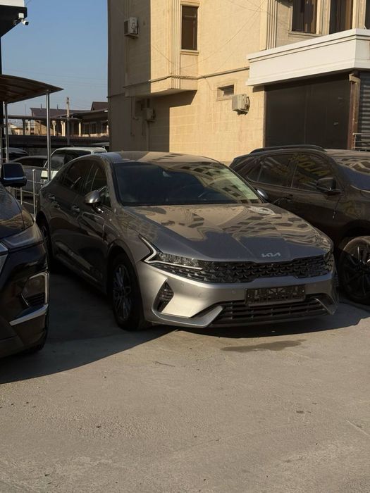 Kia K5 ideal holatda