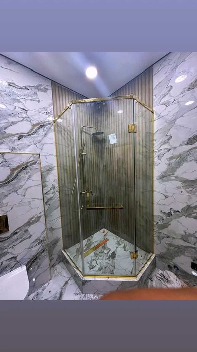 Цельностеклянные Душевые кабины