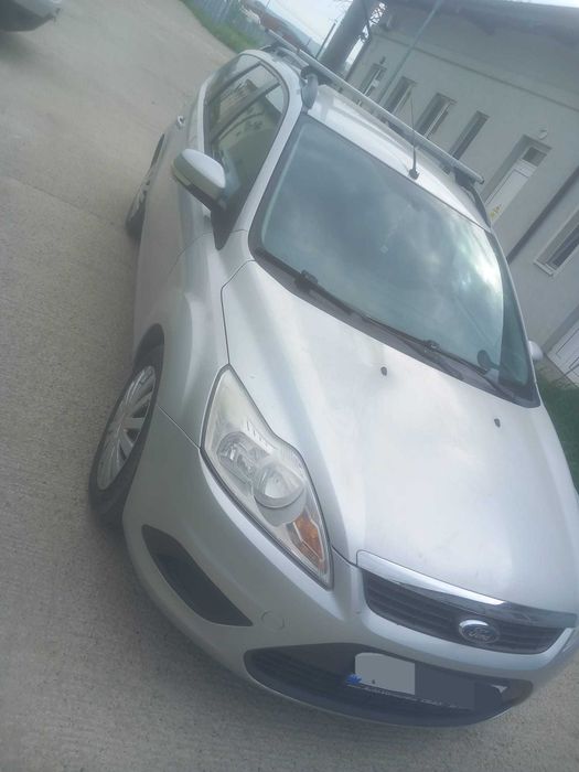 FORD Focus 2010 — imagine 4