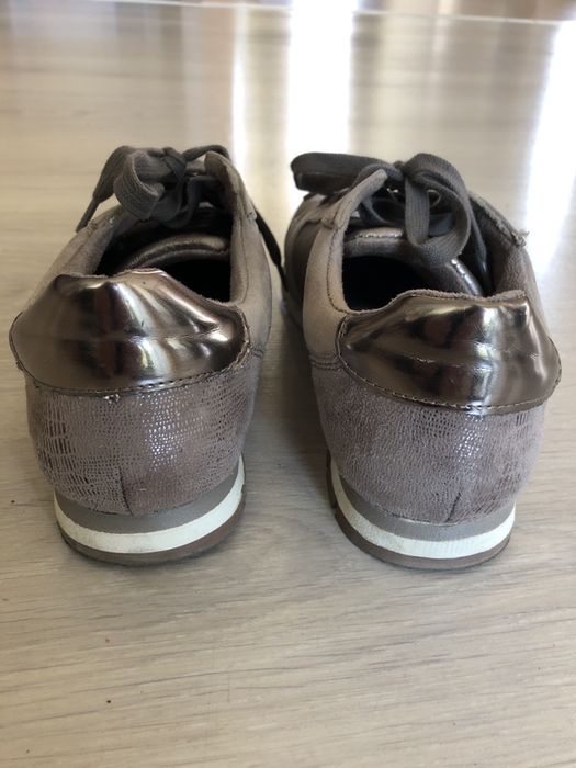 Vand adidasi Tamaris(38)superbi.