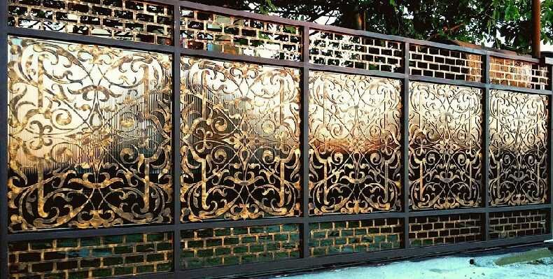 Услуги художественной лазерной  резки металла.