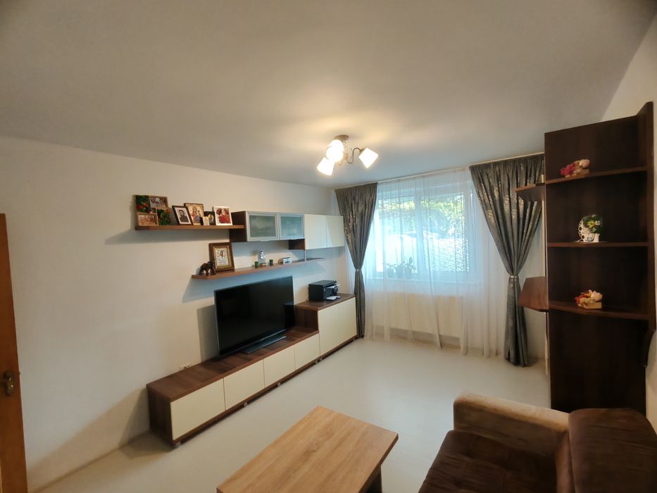 Apartament 2 camere, Trivale