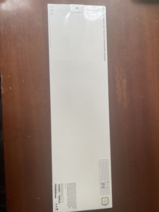 Apple Magic keyboard with touch ID and numeric keypad