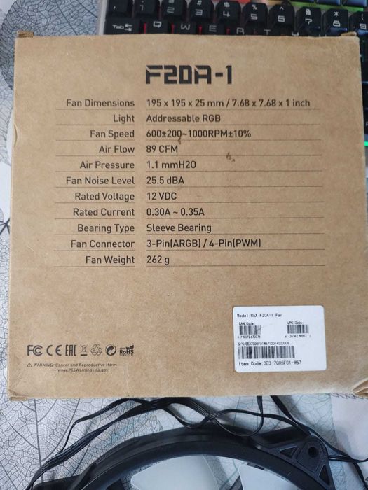 Cooler Corsair ML120 si  MSI MAG MAX F20A-1 RGB