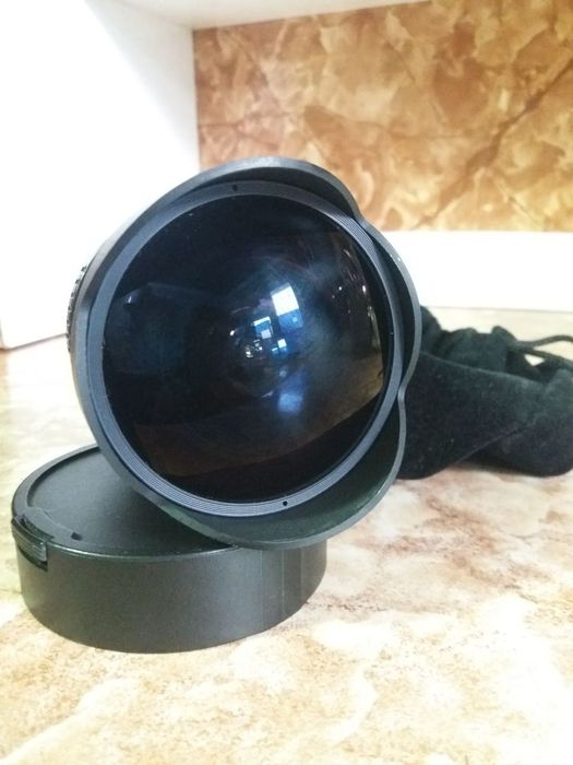 Samyang 8mm sotiladi canon