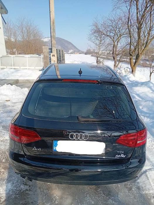 Audi A4 Avant 2.0 TDI | 2011 | Manual | Navi | Senzori | Întreținut