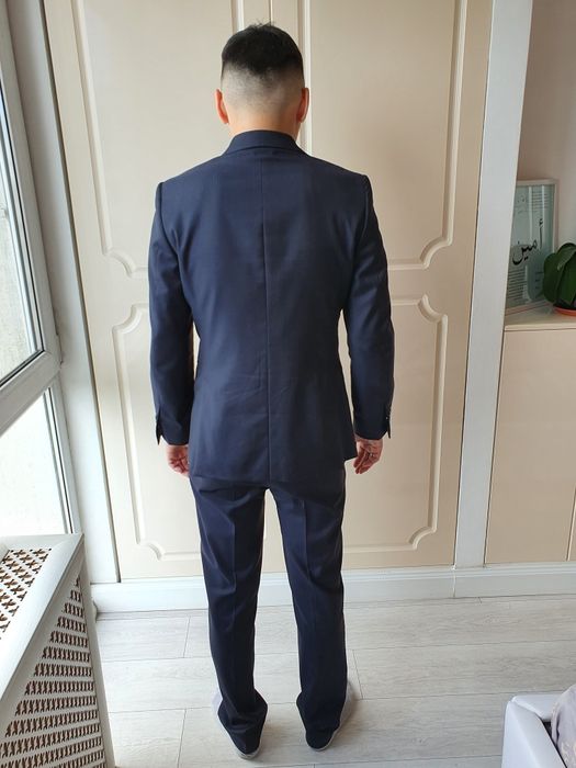 Мужской костюм Massimo Duti