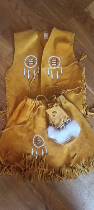 Costum indian/Pocahontas 3-6 ani - piele