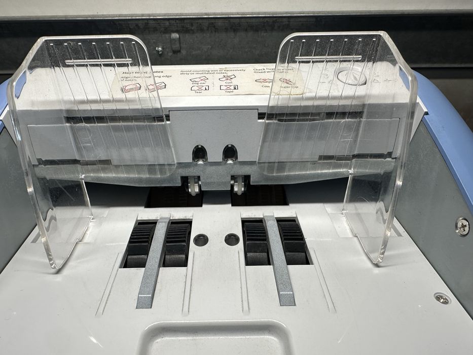 Банкнотоброячна машина KISAN NEWTON MINI