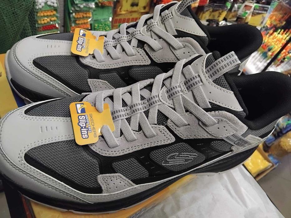 Skechers - стелка 31 см мъжки спортни обувки маратонки ! ЧИСТО НОВИ!