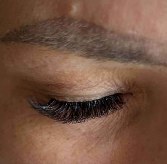 Мастер Маникюра и Наращивание Ресниц