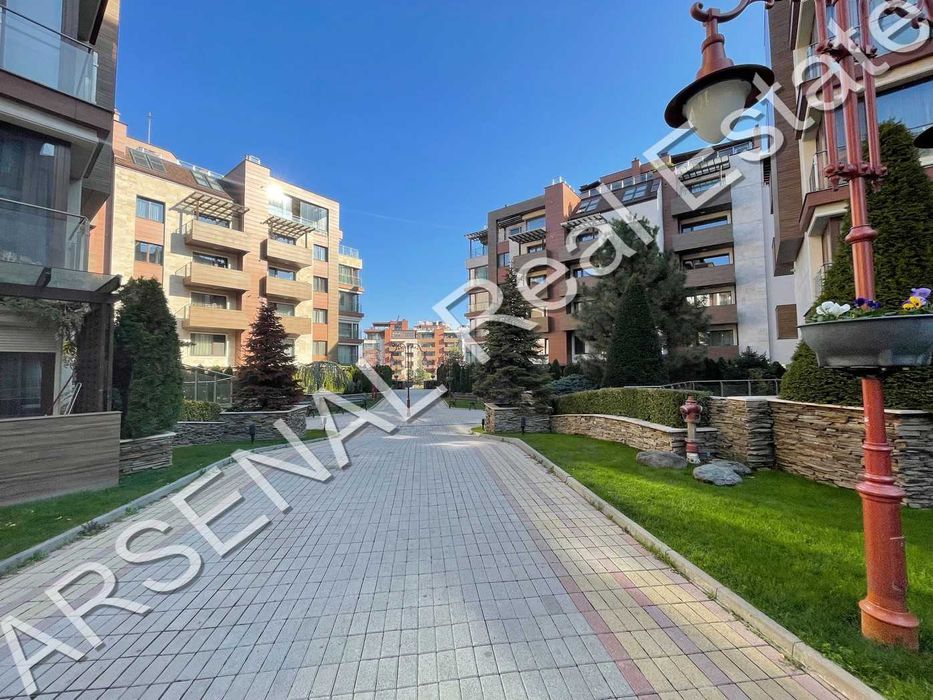 Продаваме тристаен апартамент в ЗАТВОРЕН комплекс, Манастирски ливади