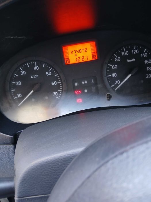Vând dacia logan 1.6 benzină  cu gpl