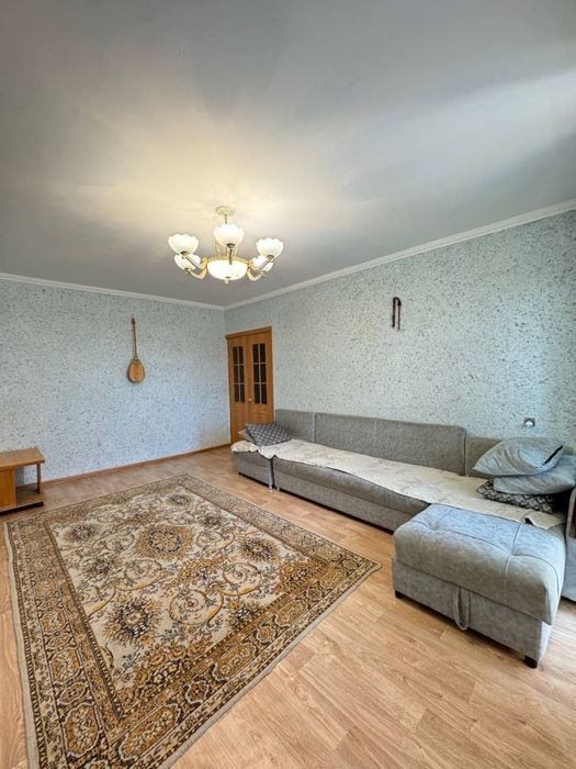 В продаже 4-комнатная квартира