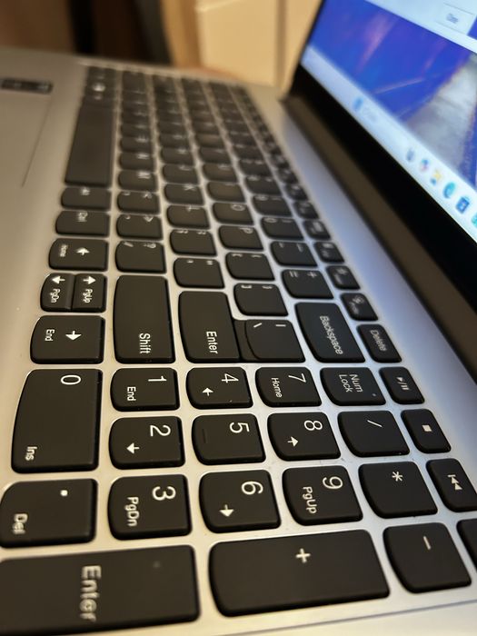 Laptop lenovo ideapad 1 15IGL7